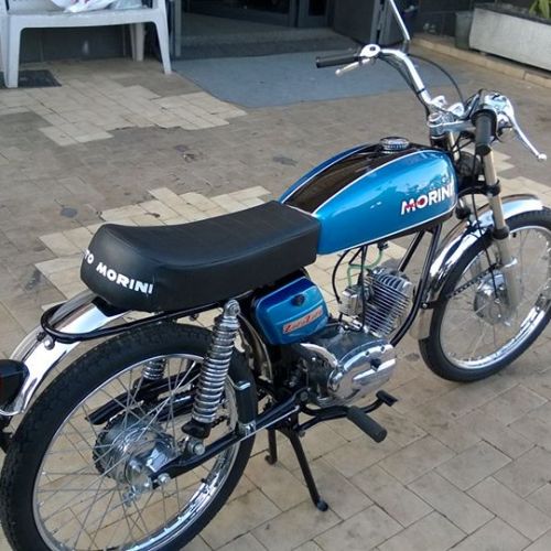 Moto restaurata in officina